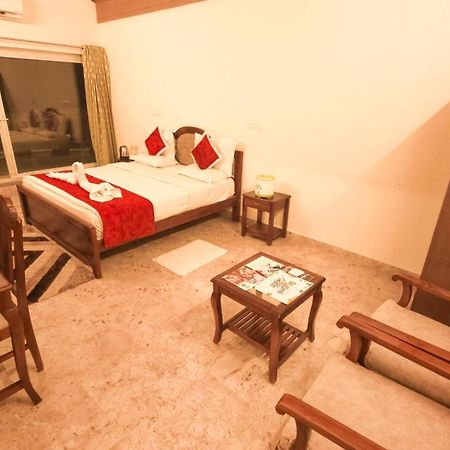 Kstdc Hotel Mayura Pine Top Nandi Hills ภายนอก รูปภาพ