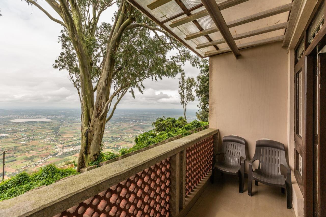 Kstdc Hotel Mayura Pine Top Nandi Hills ภายนอก รูปภาพ