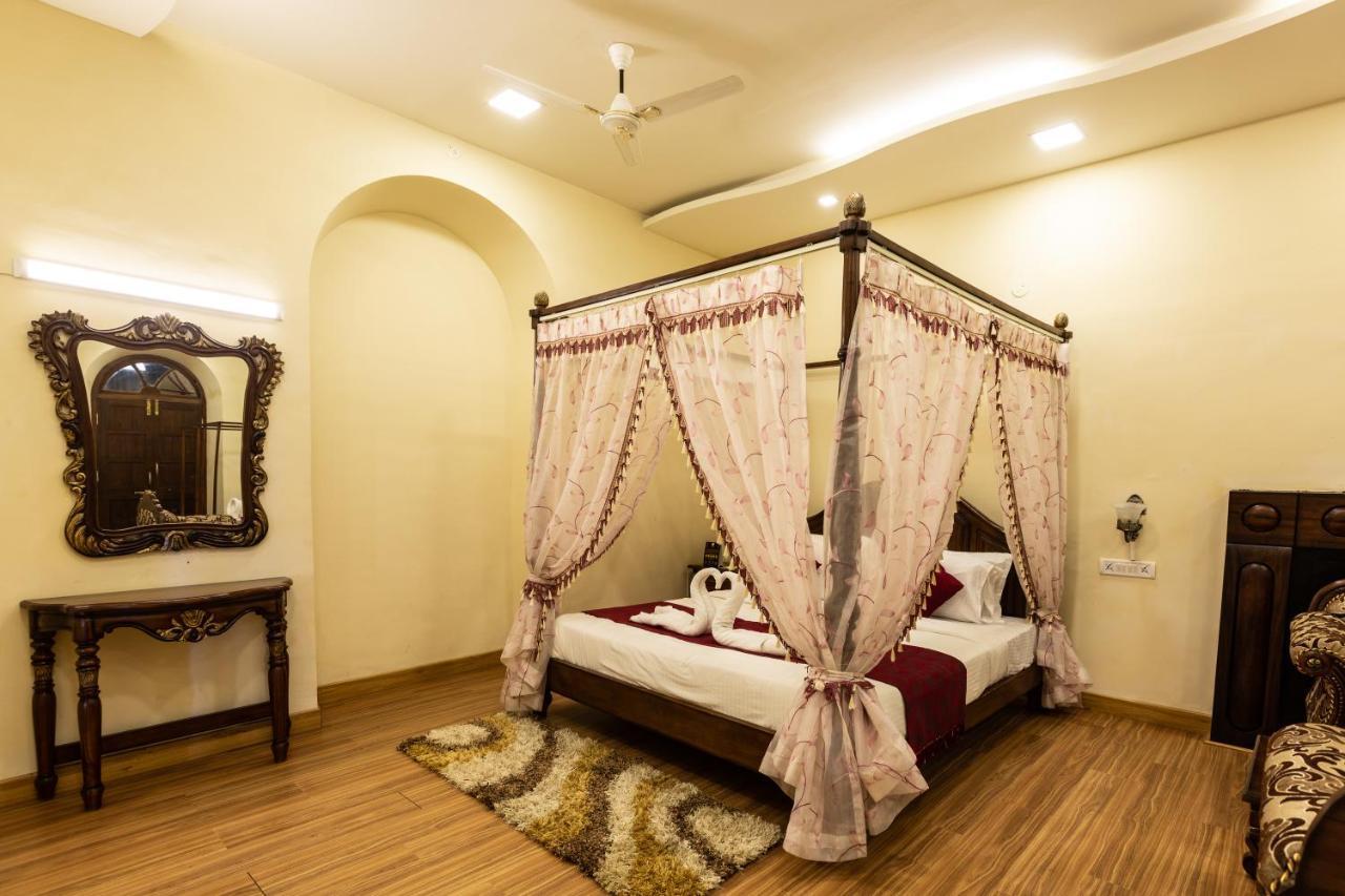 Kstdc Hotel Mayura Pine Top Nandi Hills ภายนอก รูปภาพ